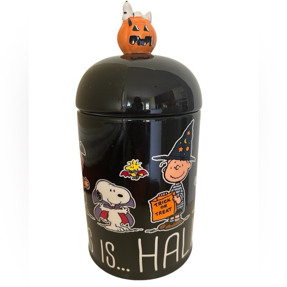 Peanuts “Happiness Is…” Halloween Zrike Snoopy Ceramic Canister/Cookie Jar - Picture 1 of 9